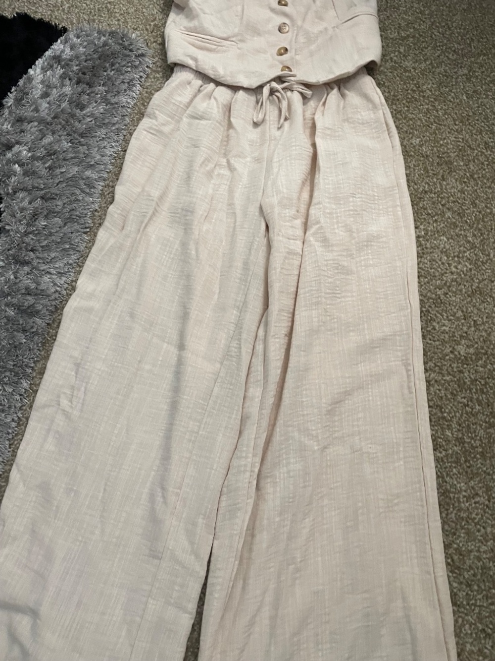 Linen two piece set - Picture 2 of 3